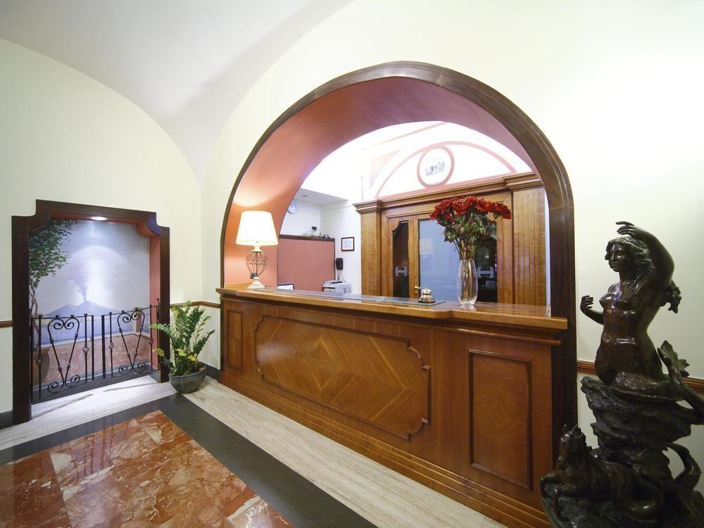 Hotel La Pace Νάπολη Εξωτερικό φωτογραφία