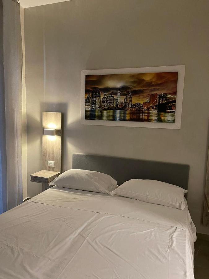 Hotel La Pace Νάπολη Εξωτερικό φωτογραφία
