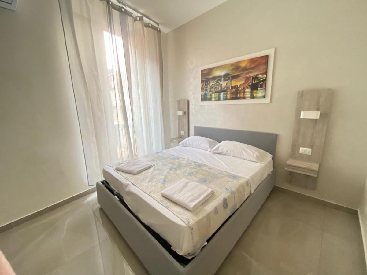 Hotel La Pace Νάπολη Εξωτερικό φωτογραφία