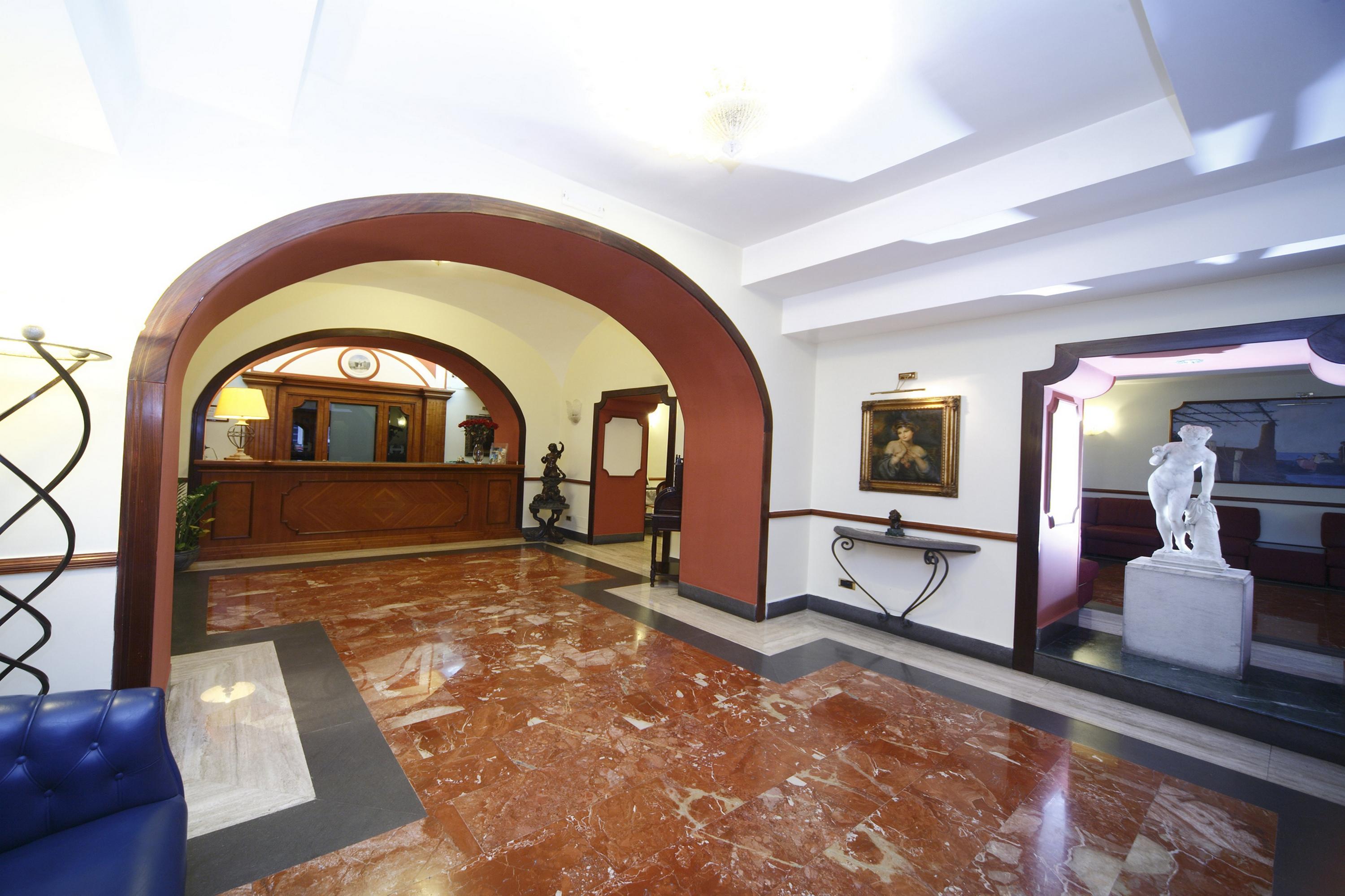Hotel La Pace Νάπολη Εσωτερικό φωτογραφία
