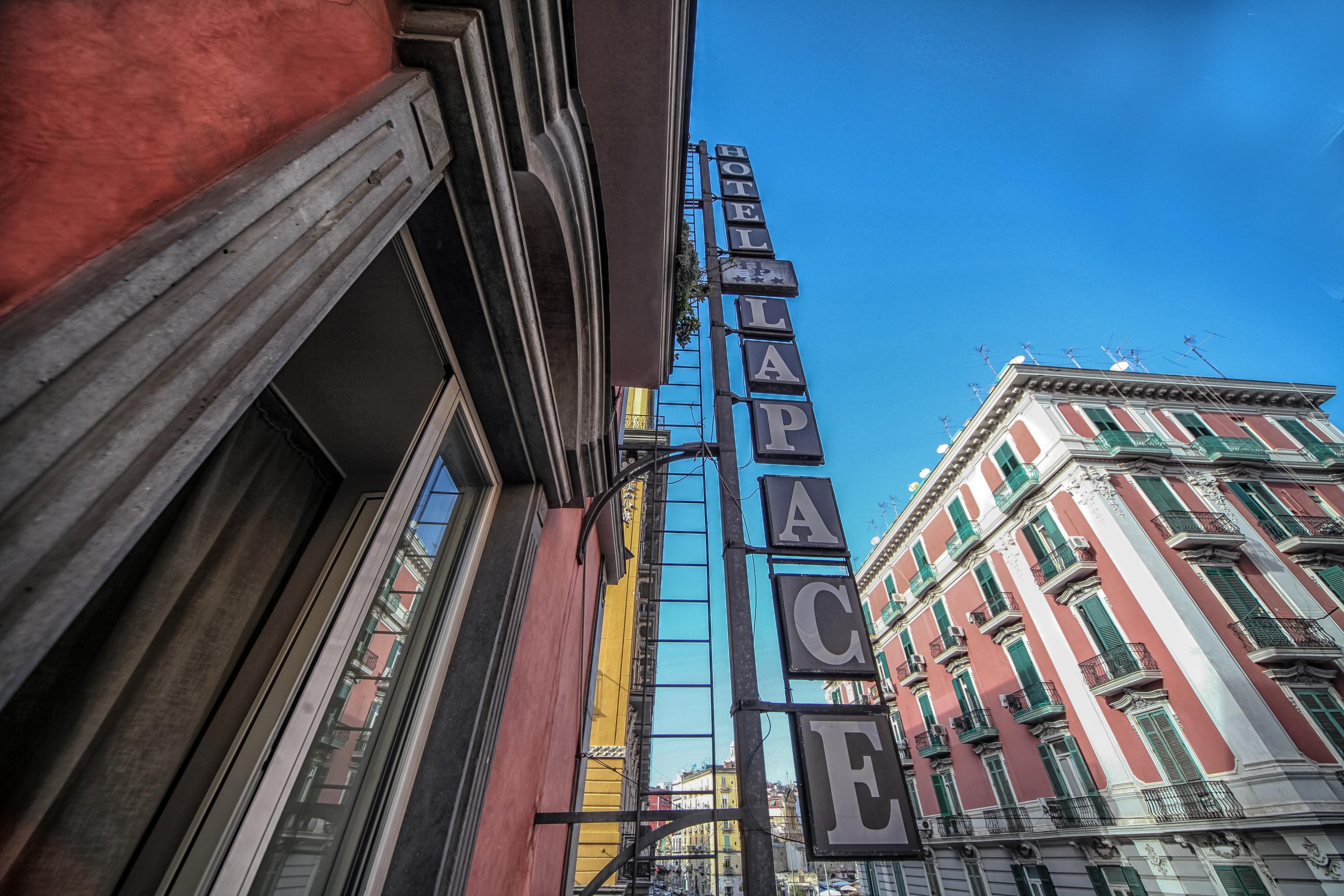 Hotel La Pace Νάπολη Εξωτερικό φωτογραφία