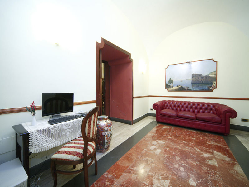 Hotel La Pace Νάπολη Εξωτερικό φωτογραφία